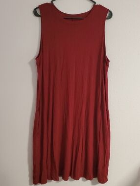 Time and Tru Women’s Sleeveless Knit Swing Dress